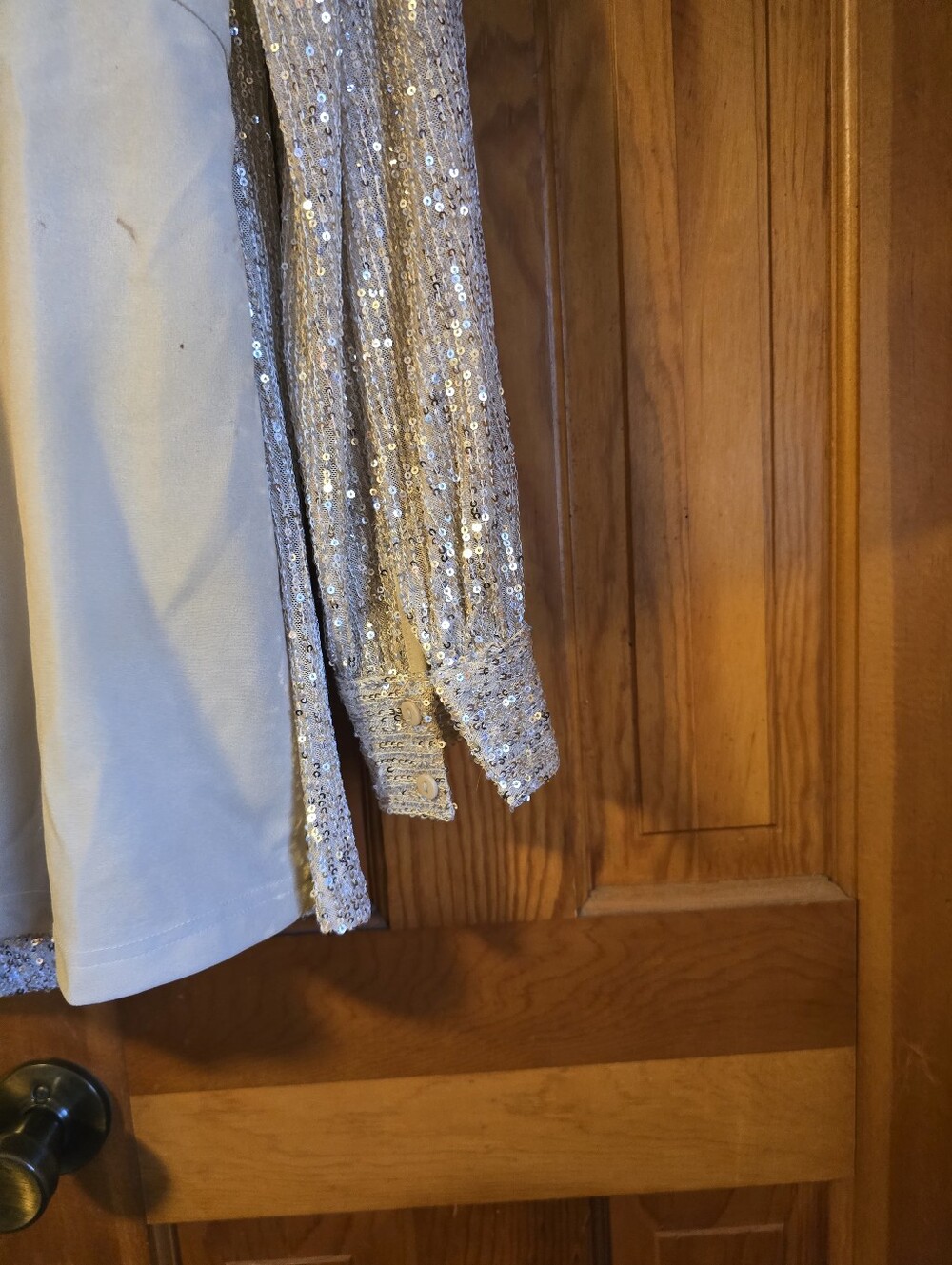FashionNova Gold Sequin Shorts with Belt Wrap NWT - Picture 10 of 16